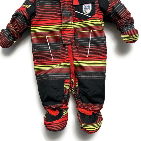 EUC 6 Months Snowsuit Gagou Tagou with Attached Mitts and Booties - Picture 5 of 10